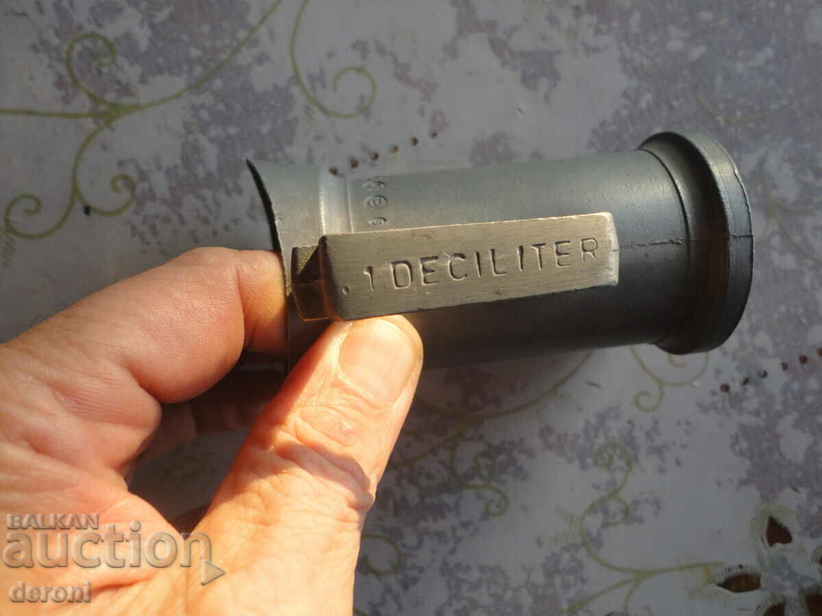 Παράδοση Αντικέ μεζούρα 100 γρ Παράδοση Αντικέ μεζούρα 100 γρ