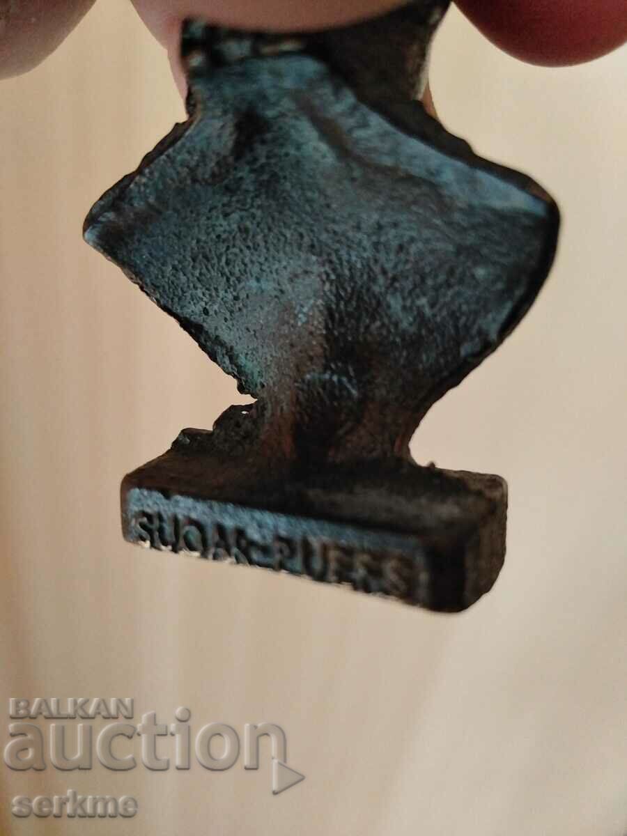 Metal bust - 5 Metal bust - 5