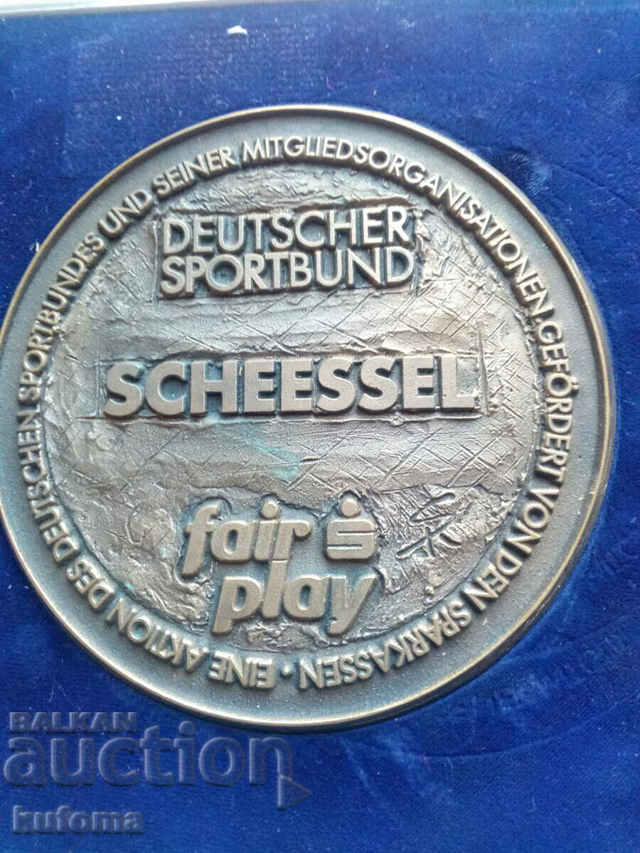 Large German plaque with price 34.99 BGN | € 17.89 Large German plaque with price 34.99 BGN | € 17.89