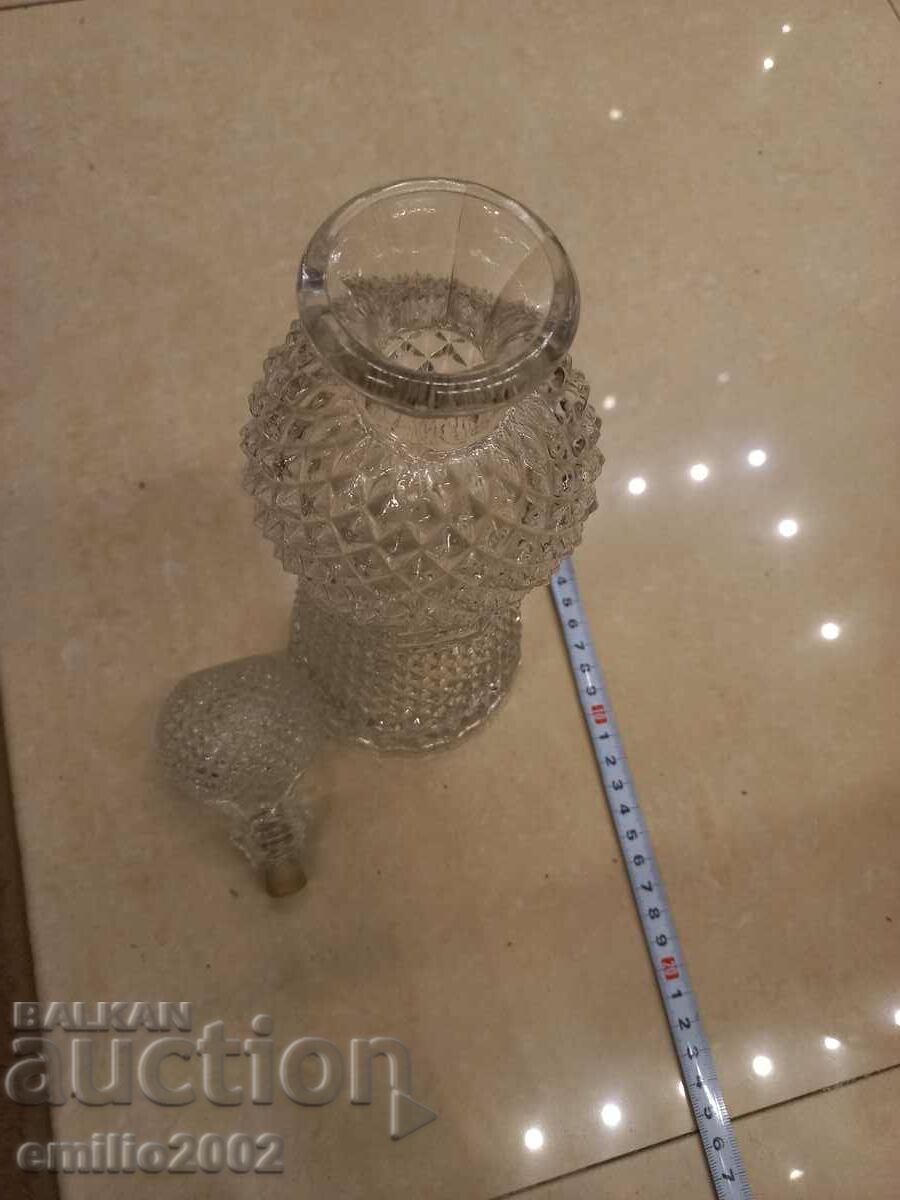 Γυάλινη καράφα ρετρό κοινωνική με τιμή 9.00 BGN | € 4.60 Γυάλινη καράφα ρετρό κοινωνική με τιμή 9.00 BGN | € 4.60