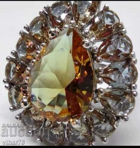 Auction Silver ring with huge crown and zirconia Auction Silver ring with huge crown and zirconia