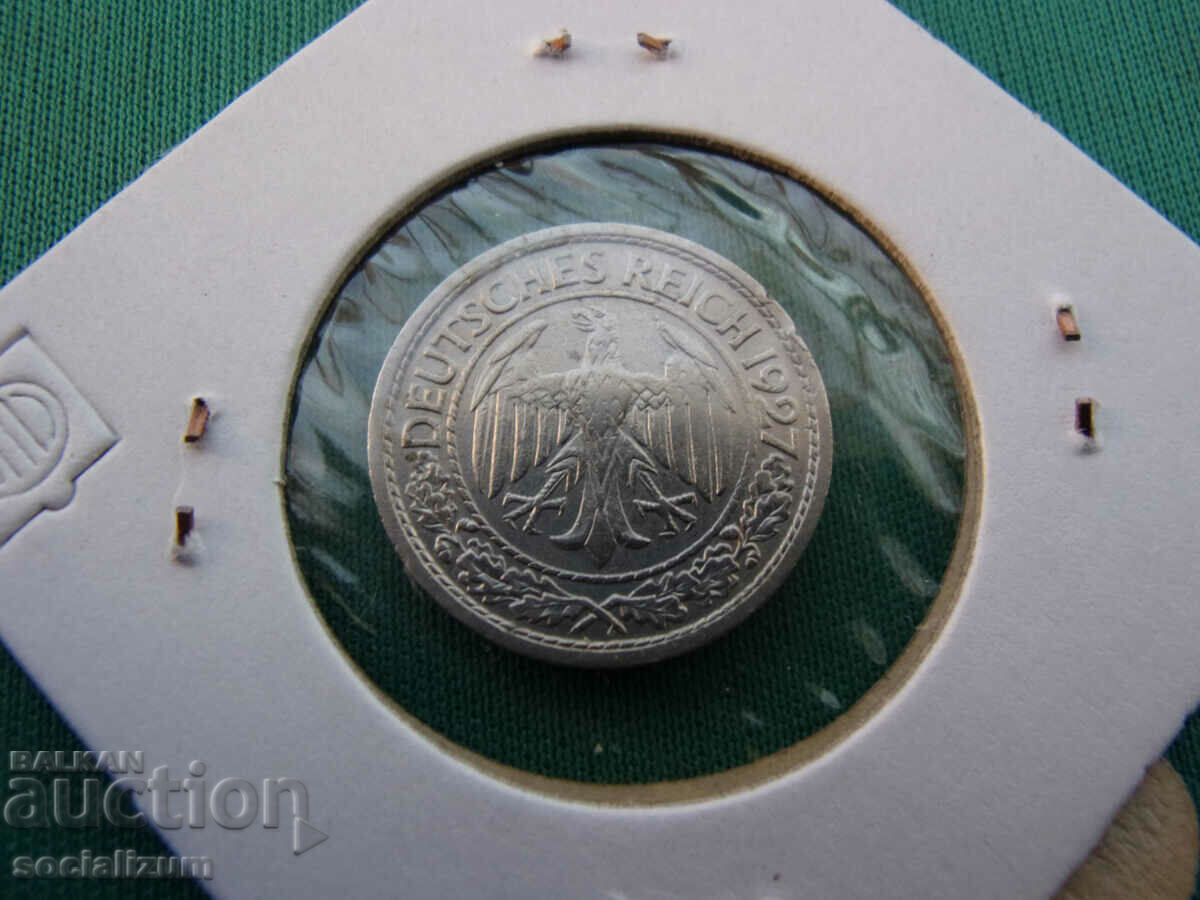 Weimar 50 Pfennig 1927 Un rar cu preț € 3.58 | 7.00 BGN Weimar 50 Pfennig 1927 Un rar cu preț € 3.58 | 7.00 BGN