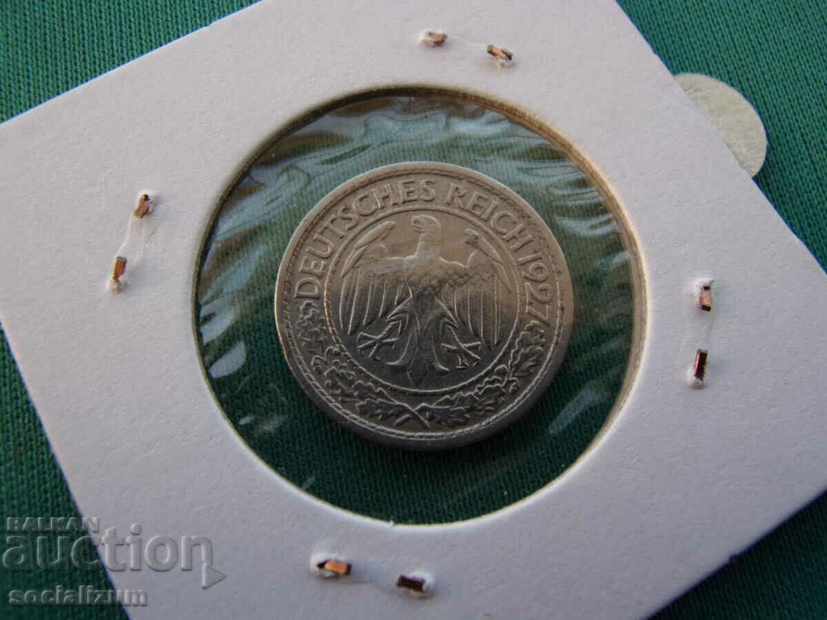 Weimar 50 Pfennig 1927 J Rare cu preț € 5.11 | 9.99 BGN