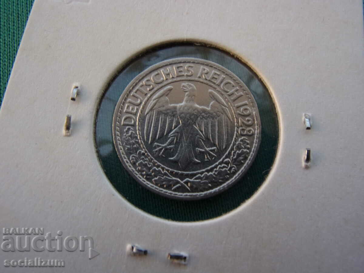 Weimar 50 Pfennig 1928 F Rar cu preț € 4.09 | 8.00 BGN