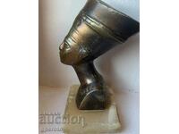 Αρχαίο αιγυπτιακό αγαλματίδιο Νεφερτίτης-χάλκινο και όνυχας-2