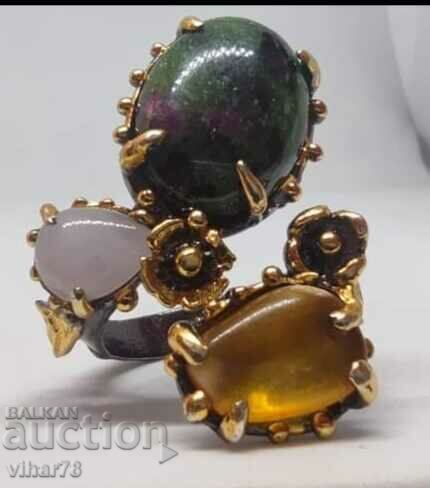 Auction Silver ring with ruby in ziosite, amber and quartz Auction Silver ring with ruby in ziosite, amber and quartz