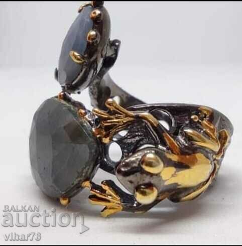 Аукцион Сребърен пръстен със сапфир