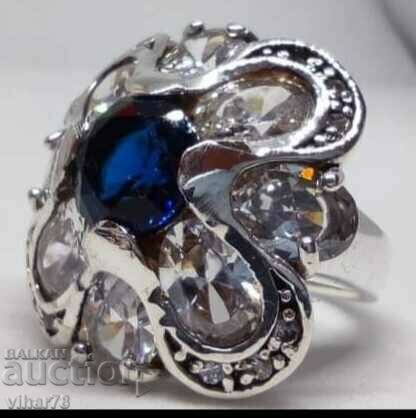 Delivery of Solid silver ring with zirconia Delivery of Solid silver ring with zirconia