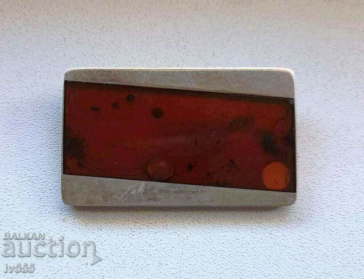 FOR SALE AN OLD SILVER EUROPEAN AMBER BROOCH