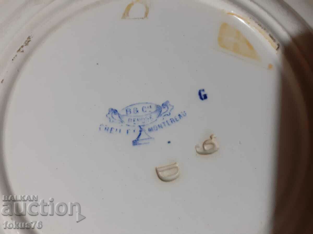 Two old collector's plates porcelain markings - 6