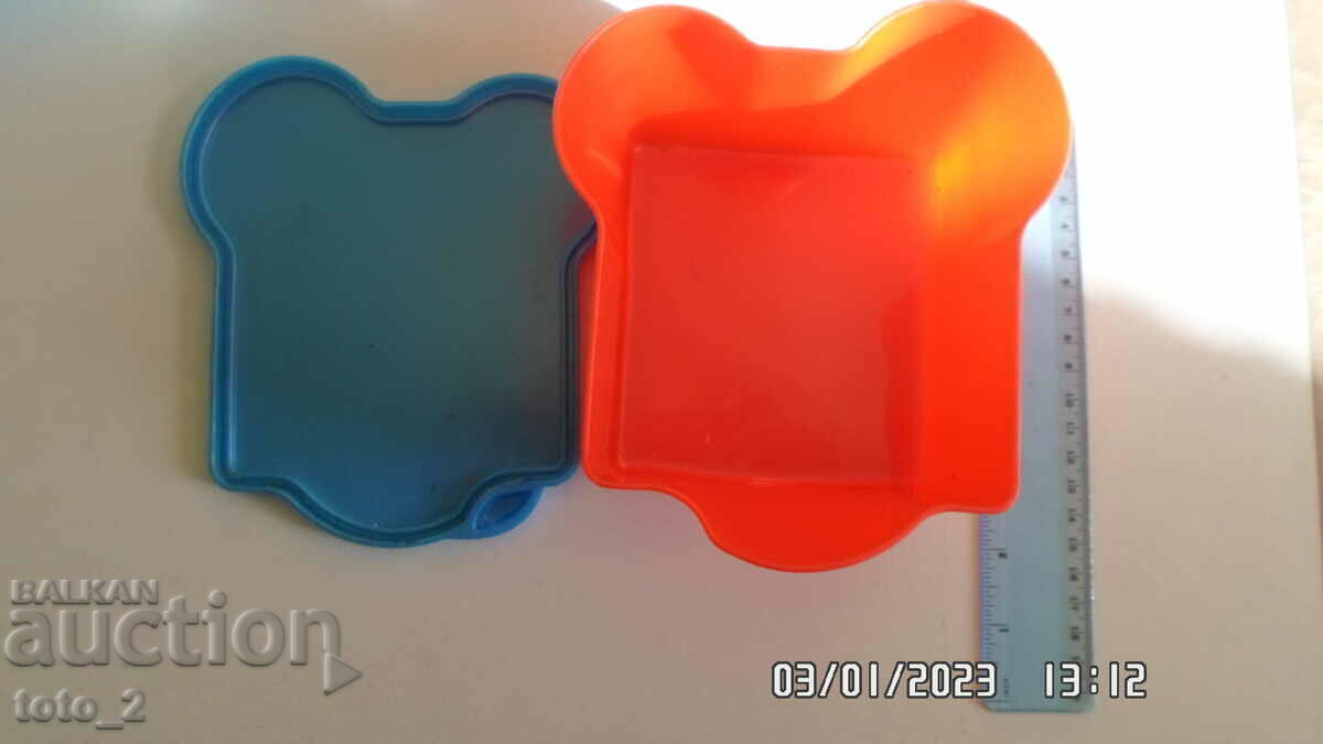 Delivery of CHILDREN'S SANDWICH BOX - MICKEY MOUSE Delivery of CHILDREN'S SANDWICH BOX - MICKEY MOUSE