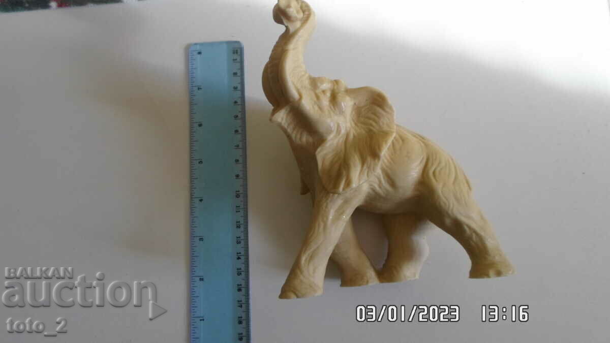 ELEPHANT STATUETTE - ALABASTER with price 19.99 BGN | € 10.22 ELEPHANT STATUETTE - ALABASTER with price 19.99 BGN | € 10.22