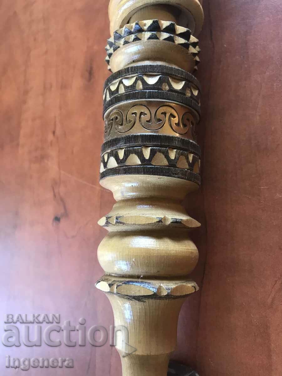 PIPE HUGE WOOD CARVING BRASS HARDWARE SOUVENIR - 7 PIPE HUGE WOOD CARVING BRASS HARDWARE SOUVENIR - 7