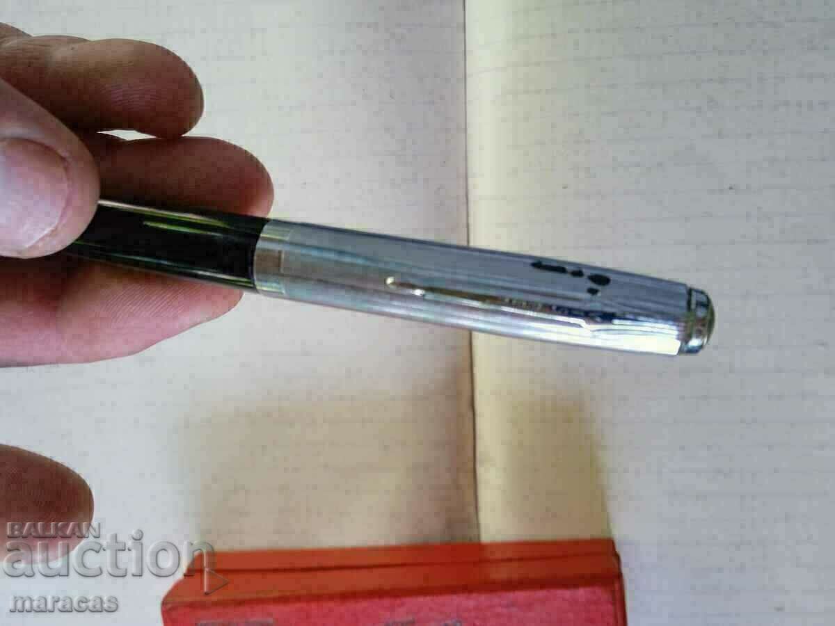 Old pens. - 5 Old pens. - 5