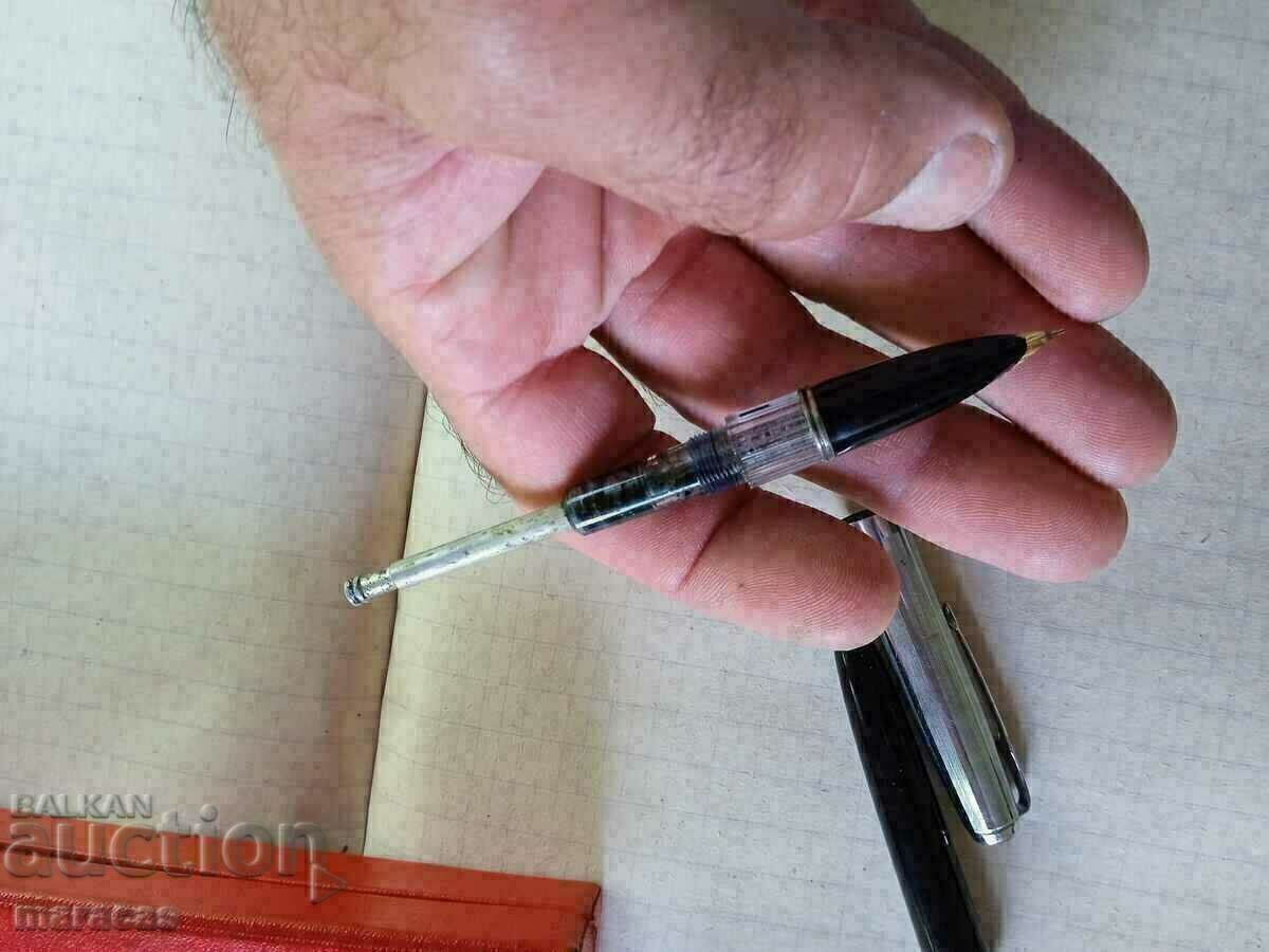 Old pens. - 7 Old pens. - 7