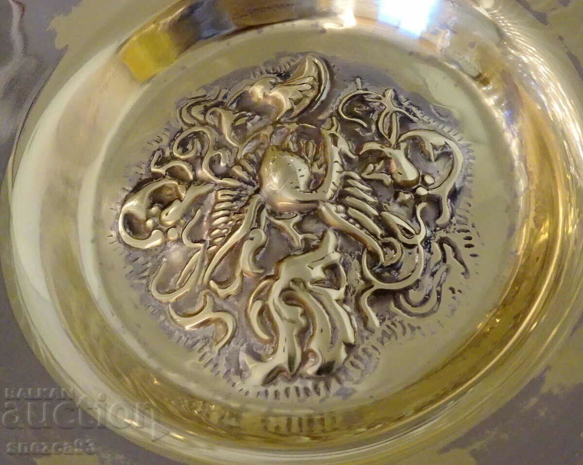 Bronze fruit bowl, salad bowl Phoenix, baroque with price 59.00 BGN | € 30.17 Bronze fruit bowl, salad bowl Phoenix, baroque with price 59.00 BGN | € 30.17