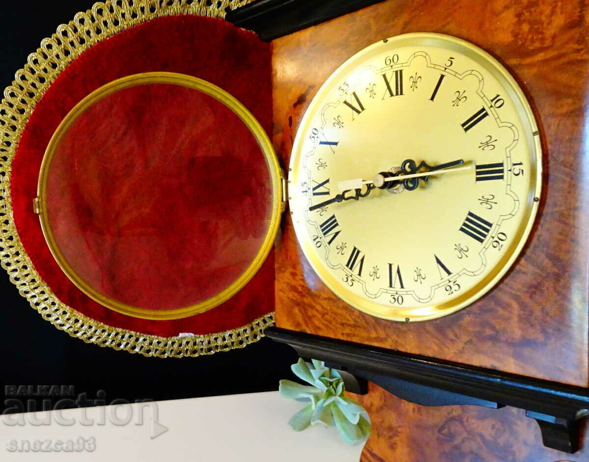 Auction German wall clock, brass, rosewood. Auction German wall clock, brass, rosewood.