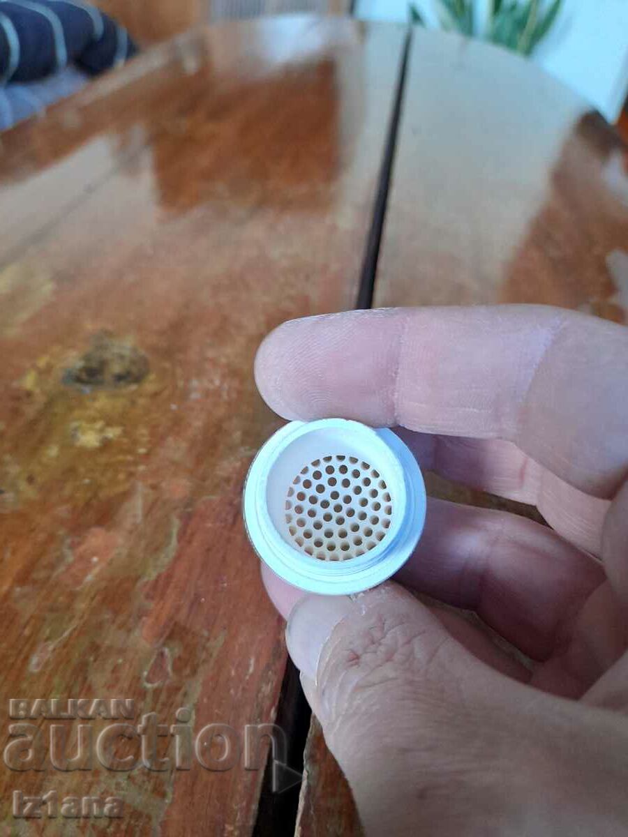 Δημοπρασία Παλιό κεραμικό φίλτρο βρύσης Δημοπρασία Παλιό κεραμικό φίλτρο βρύσης