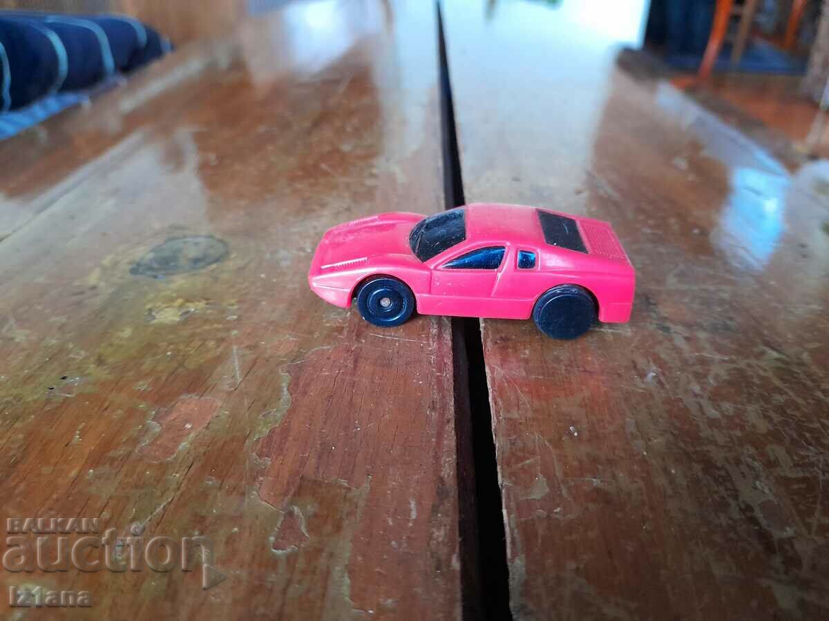 Old Hot Wheels stroller with price 5.00 BGN | € 2.56 Old Hot Wheels stroller with price 5.00 BGN | € 2.56