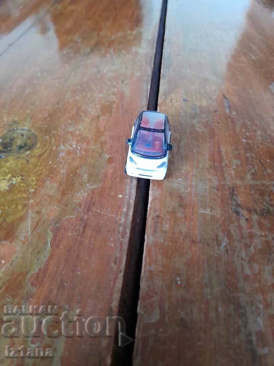 Стара кола,количка Smart с цена 20.00 лв. | € 10.23 Стара кола,количка Smart с цена 20.00 лв. | € 10.23