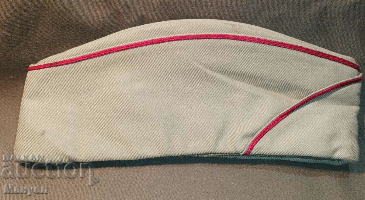 Auction Spanish military hat (kepe). Auction Spanish military hat (kepe).