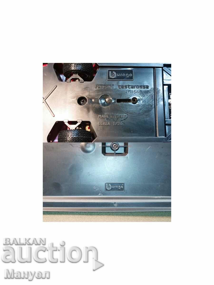 Burago 1:24 1984 Ferrari Testarossa. By - 7 Burago 1:24 1984 Ferrari Testarossa. By - 7