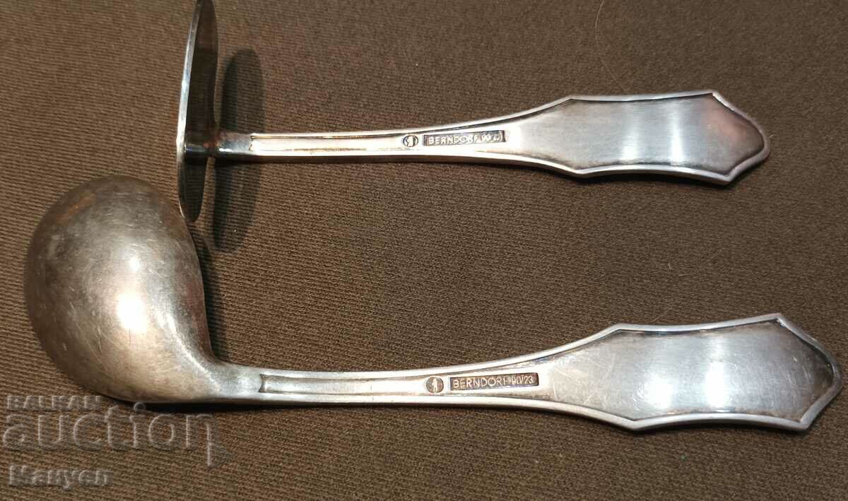 Auction Old children's cutlery "BERNDORF". Auction Old children's cutlery "BERNDORF".