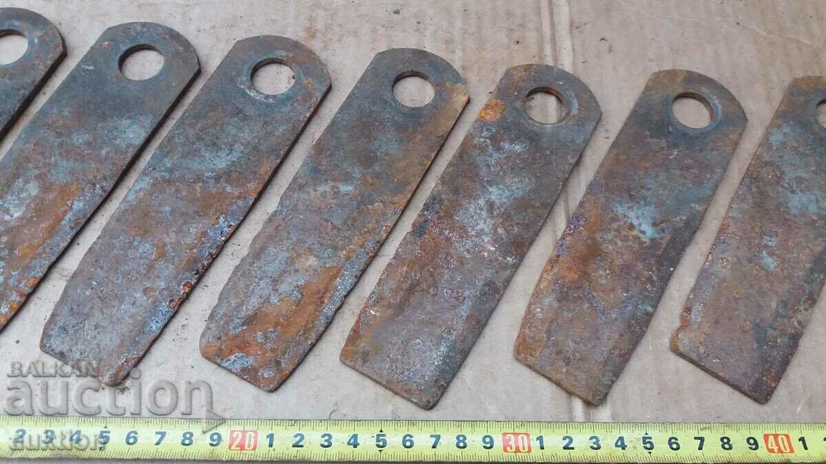 СТОМАНИЗИРАНИ НОЖОВЕ, СЕКАЧИ С МАРКИРОВКА 7 БРОЯ - 5 СТОМАНИЗИРАНИ НОЖОВЕ, СЕКАЧИ С МАРКИРОВКА 7 БРОЯ - 5