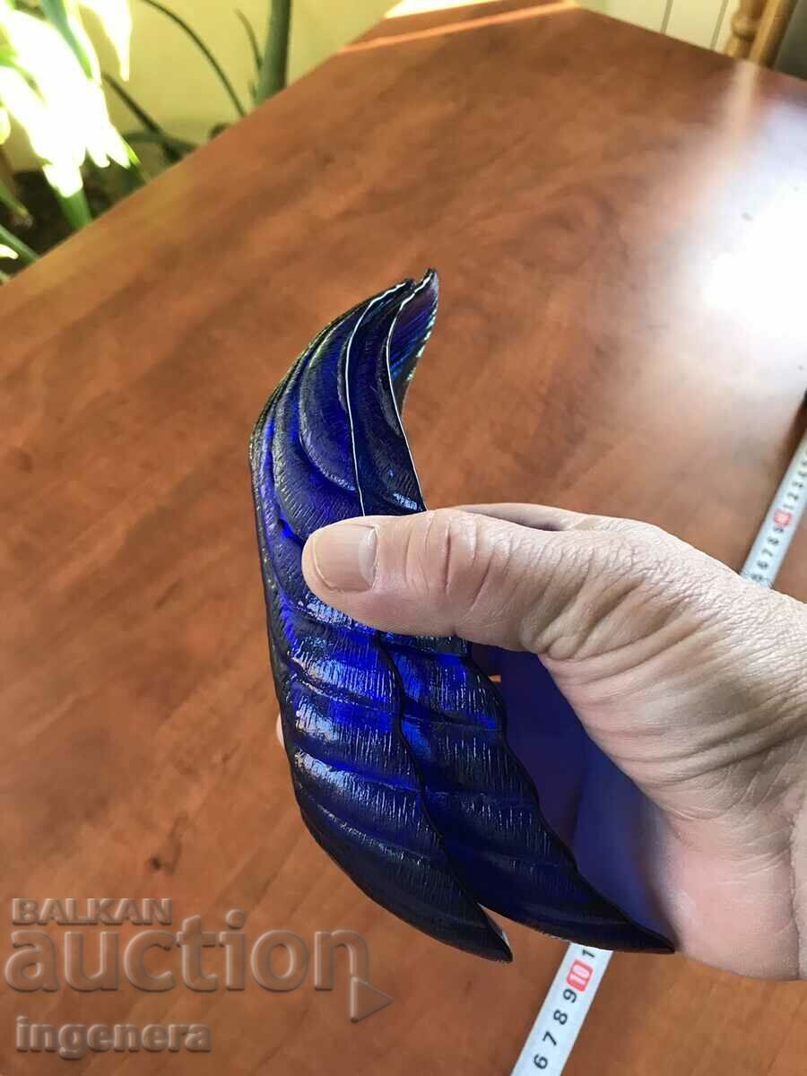 Auction  DISH PLATE BOWL OVAL GLASS RELIEF COLOR FROM SOTCA-2 PCS