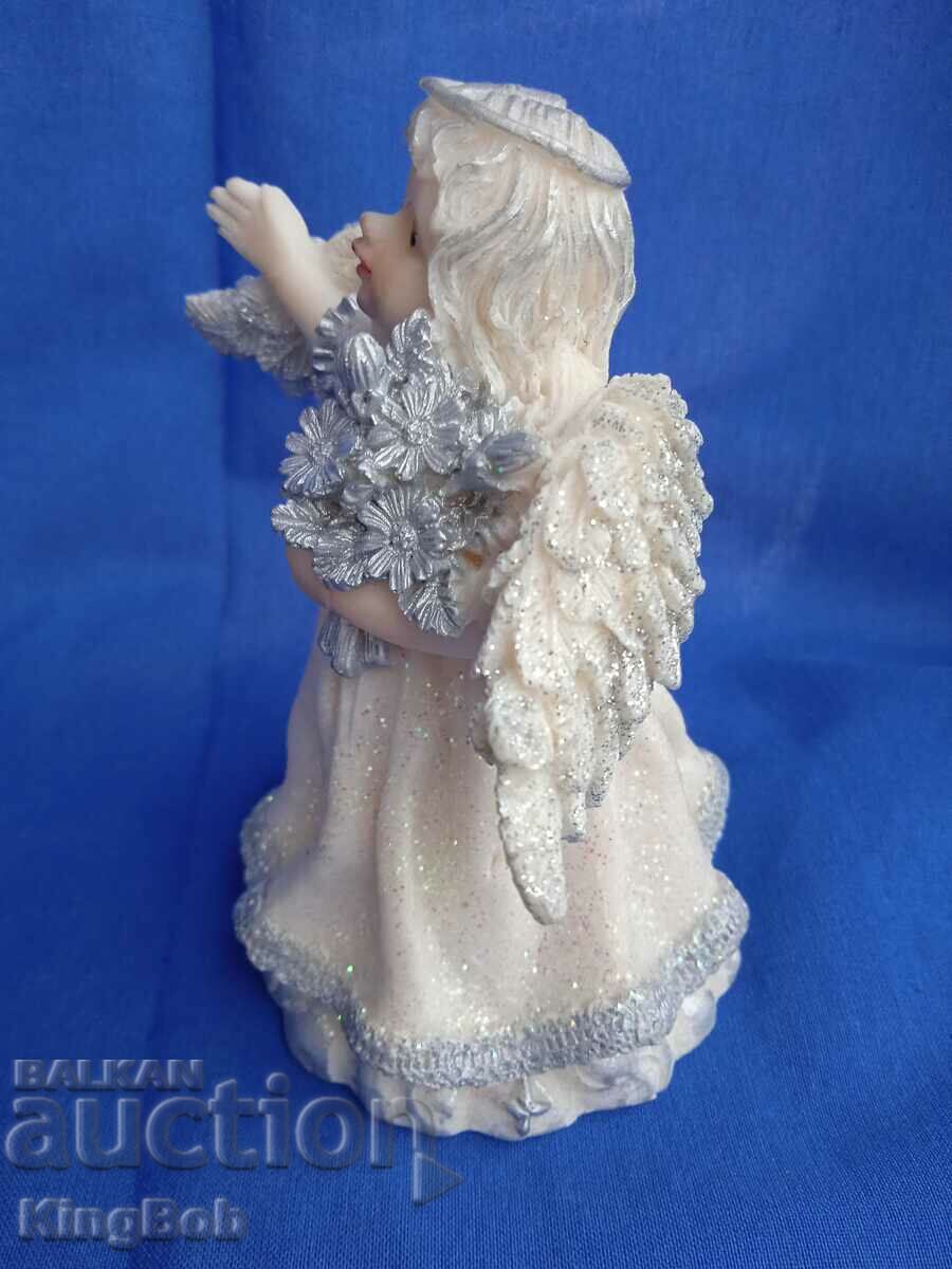 ИЗЯЩНА ВИНТИДЖ ФИГУРА "АНГЕЛЧЕ" с цена 5.00 лв. | € 2.56 ИЗЯЩНА ВИНТИДЖ ФИГУРА "АНГЕЛЧЕ" с цена 5.00 лв. | € 2.56