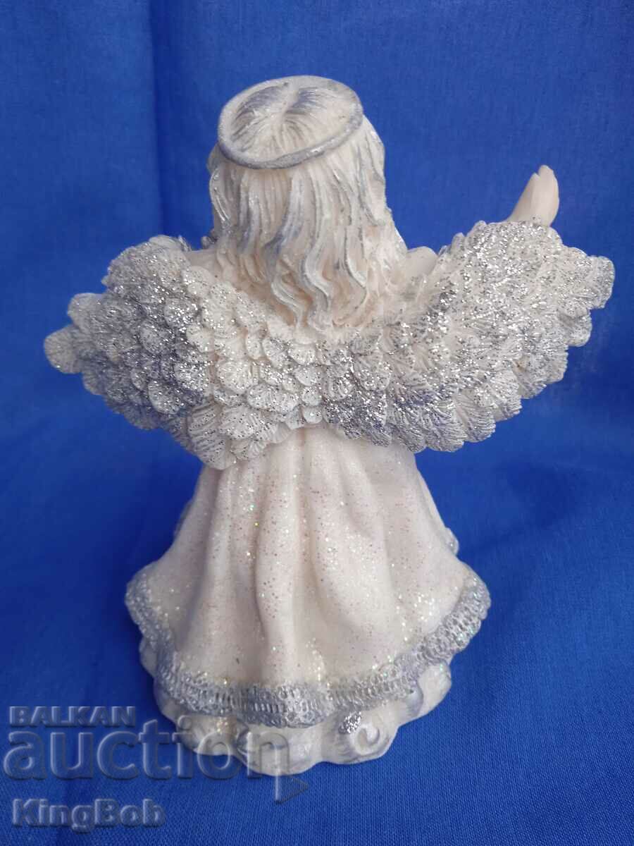Аукцион ИЗЯЩНА ВИНТИДЖ ФИГУРА "АНГЕЛЧЕ" Аукцион ИЗЯЩНА ВИНТИДЖ ФИГУРА "АНГЕЛЧЕ"