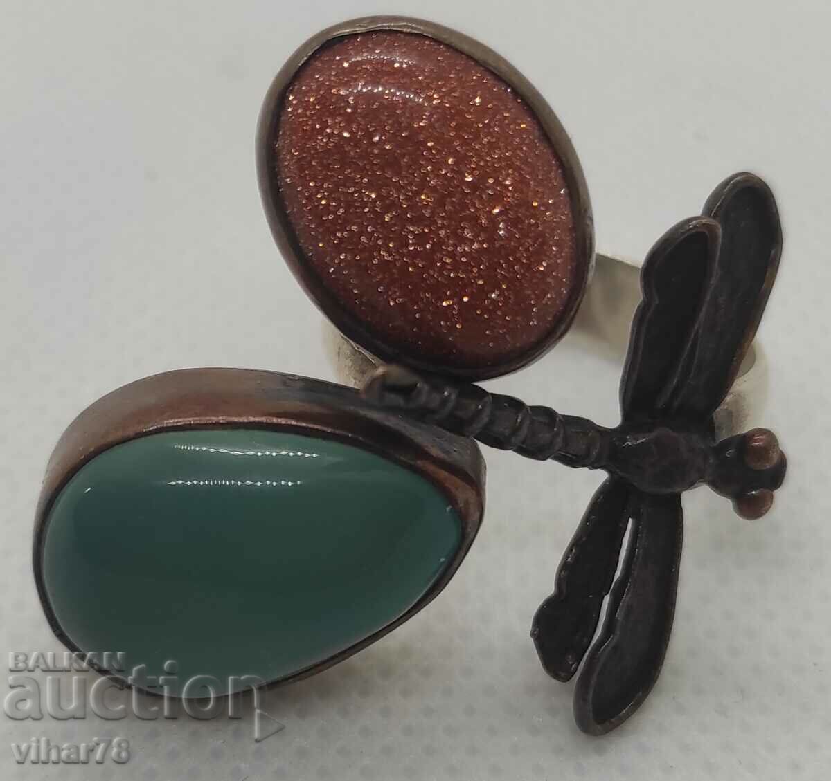 Ασημένιο δαχτυλίδι με πέτρες και μπρούτζο κοσμήματα με τιμή 159.99 BGN | € 81.80 Ασημένιο δαχτυλίδι με πέτρες και μπρούτζο κοσμήματα με τιμή 159.99 BGN | € 81.80