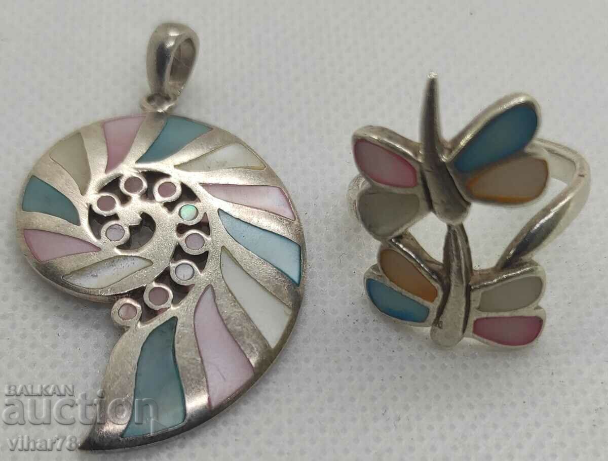 Silver ring and pendant set - 6 Silver ring and pendant set - 6