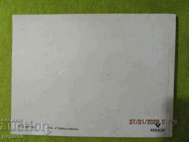 Auction  ORIGINAL RENAULT MEGAN BOOK IN ITALIAN LANGUAGE