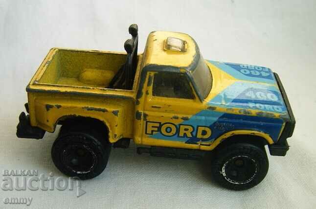 Auction Matchbox pickup Matchbox pick-up Ford cart model 1:76 Auction Matchbox pickup Matchbox pick-up Ford cart model 1:76