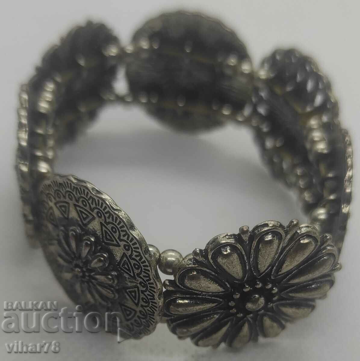 Auction extensible bracelet Auction extensible bracelet