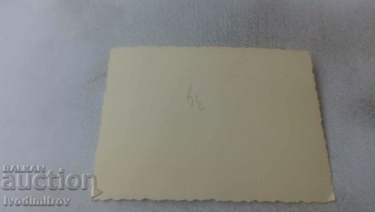 Photo Two men and two women on the road with price 0.75 BGN | € 0.38 Photo Two men and two women on the road with price 0.75 BGN | € 0.38