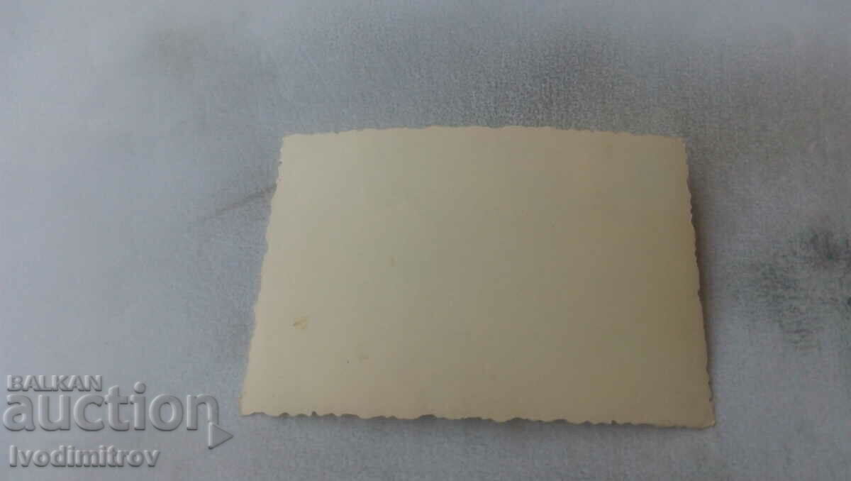 Photo Men women children and dog with price 0.85 BGN | € 0.43 Photo Men women children and dog with price 0.85 BGN | € 0.43