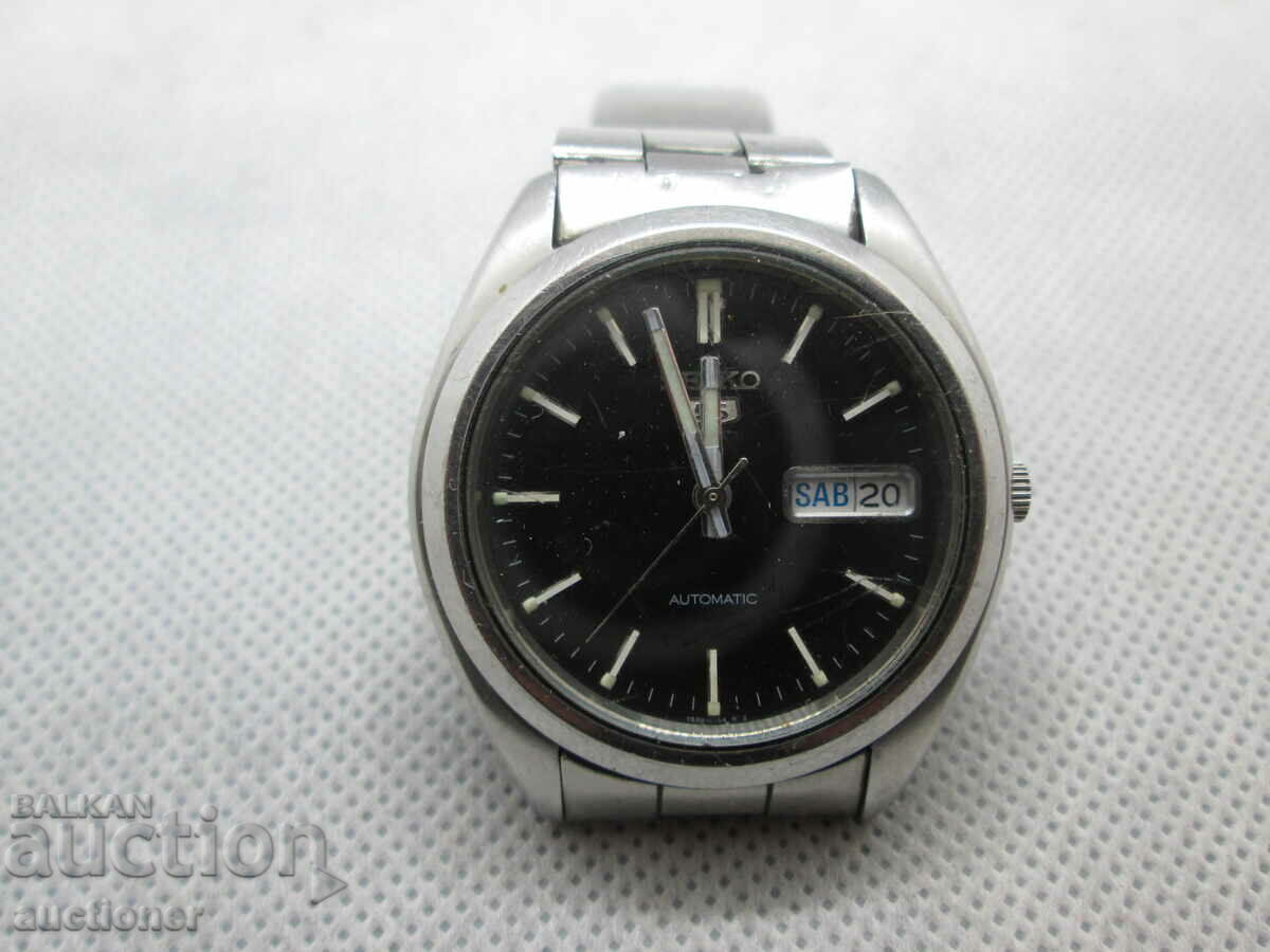 SEIKO AUTOMATIC WRIST WATCH5 with price 100.00 BGN | € 51.13 SEIKO AUTOMATIC WRIST WATCH5 with price 100.00 BGN | € 51.13