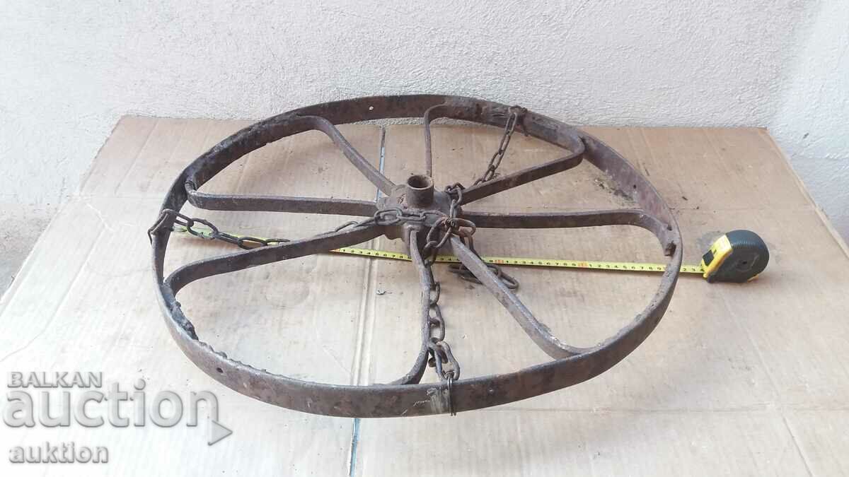 SOLID FORGED WAGON WHEEL PHAETON CHANDELIER HUGE with price 26.99 BGN | € 13.80