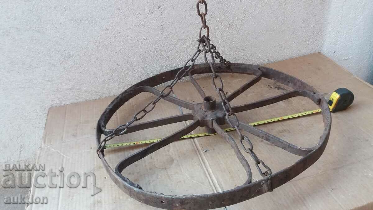 Auction  SOLID FORGED WAGON WHEEL PHAETON CHANDELIER HUGE