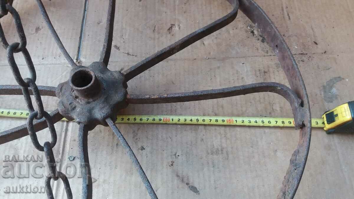 Delivery of SOLID FORGED WAGON WHEEL PHAETON CHANDELIER HUGE