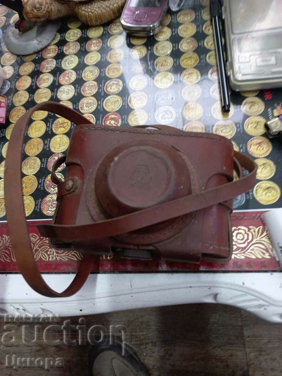 SCHIMB VECHI DE CAMERA 2 cu preț 50.00 BGN | € 25.56