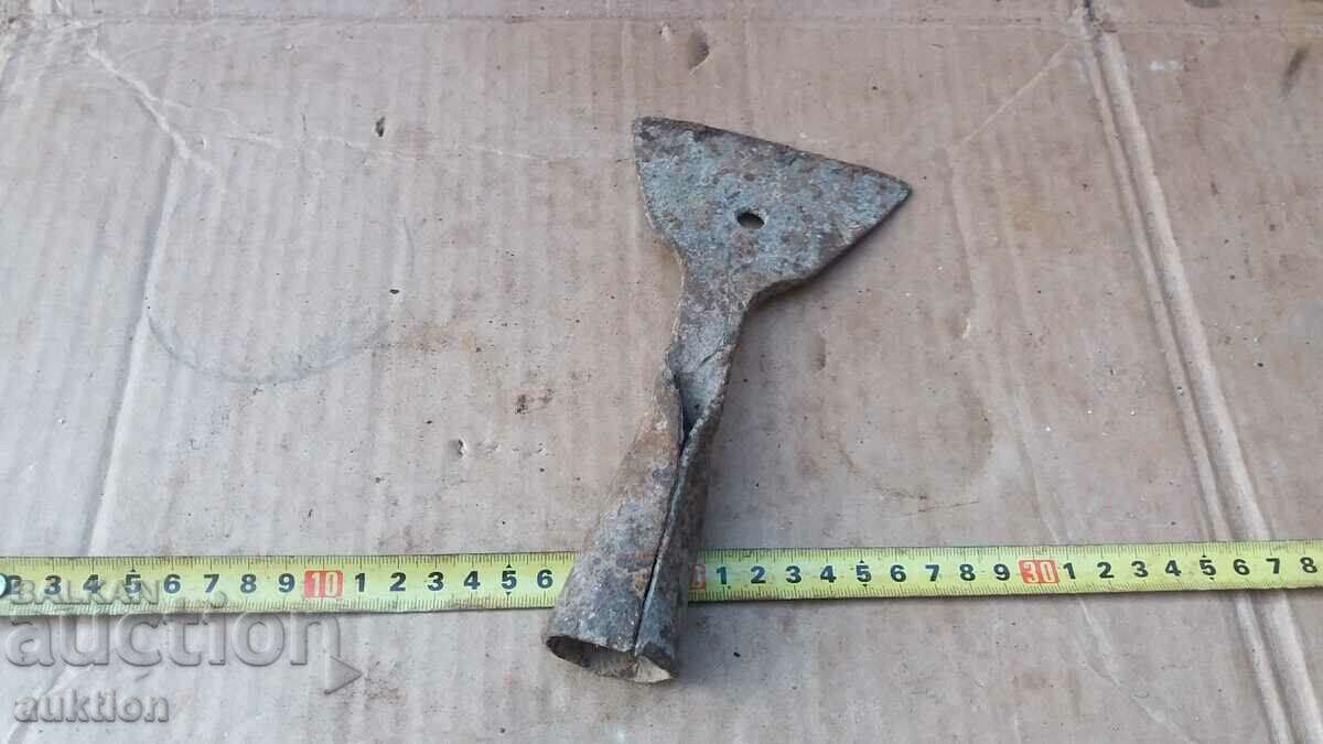 WROUGHT REVIVAL SCRATCH - CRANE - 7 WROUGHT REVIVAL SCRATCH - CRANE - 7