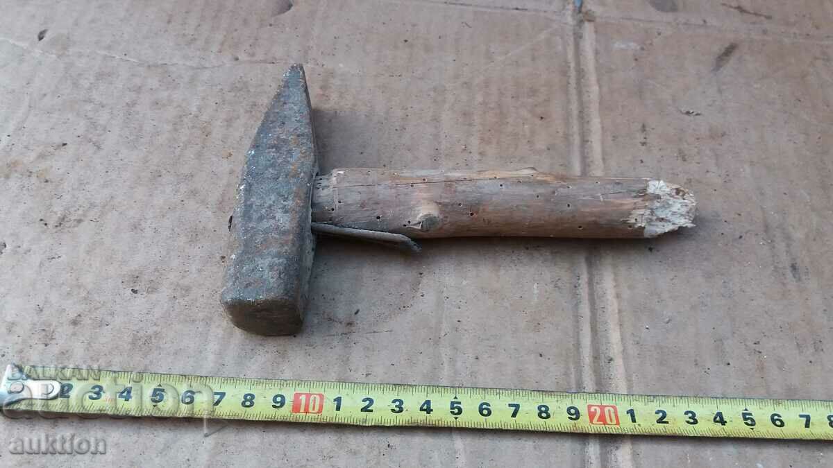 SOC. STEEL HAMMER, CRAFTSMAN with price 2.99 BGN | € 1.53 SOC. STEEL HAMMER, CRAFTSMAN with price 2.99 BGN | € 1.53