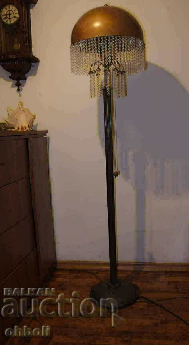 Livrarea Lanternă clasică Livrarea Lanternă clasică