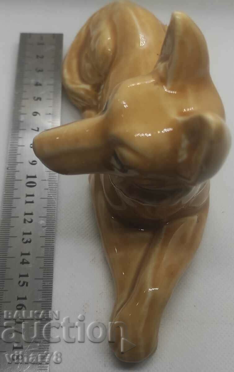 figură de porțelan cu preț 46.99 BGN | € 24.03