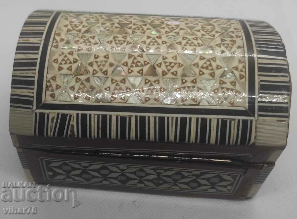 Old wooden box with price 44.99 BGN | € 23.00 Old wooden box with price 44.99 BGN | € 23.00