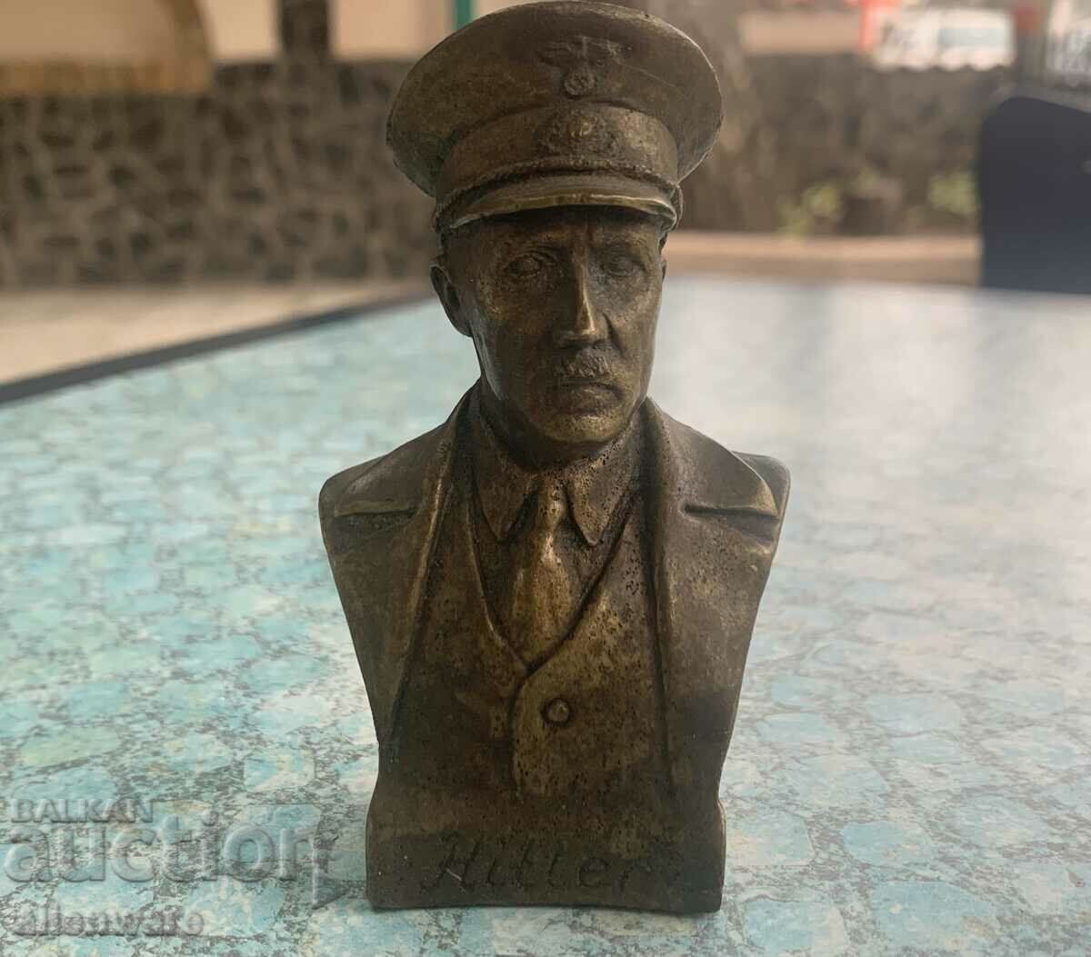 Bust, statuetă, apăsător de hârtie al lui A. Hitler