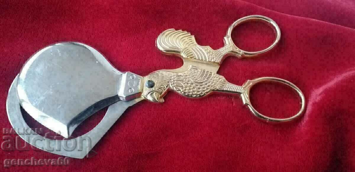 Egg cutter-scissors Collectible with gold plating Egg cutter-scissors Collectible with gold plating